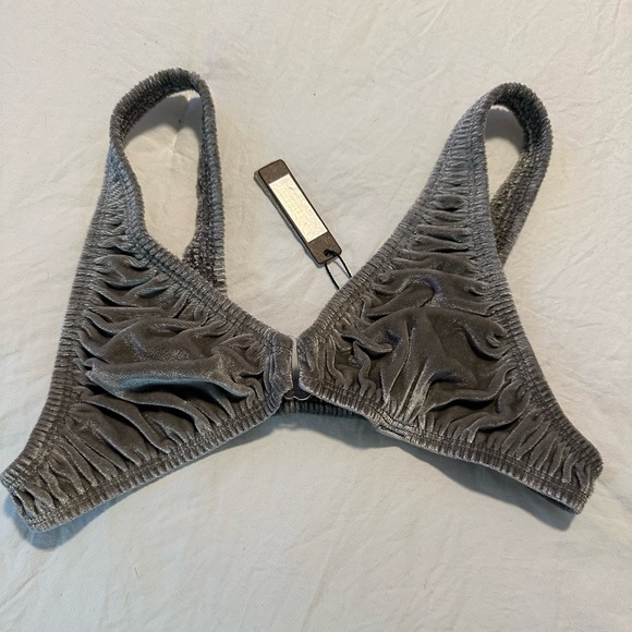 SKIMS Velour Bralette - Smoke XS - Picture 2 of 4